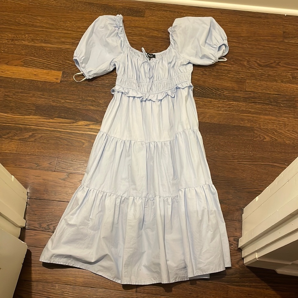 Blue puff sleeve midi dress